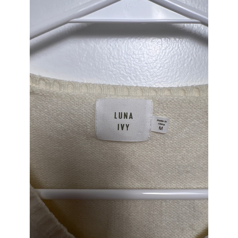 Luna Ivy Cream Strawberry 3D‎ Embroidered SS Cropped Knit Sweater M - Picture 4 of 10